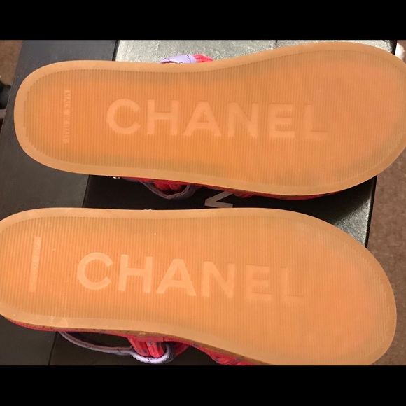 Sandals - Picture 4 of 7